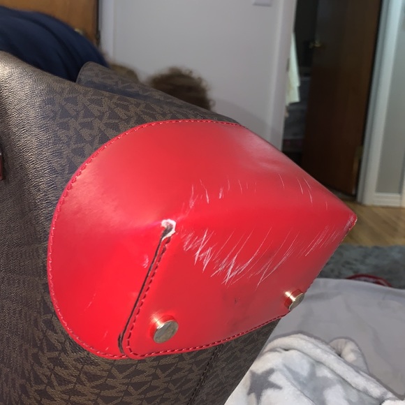 MICHAEL KORS LARGE PURSE OBO STILL HAS TAGS INSIDE - Picture 5 of 9